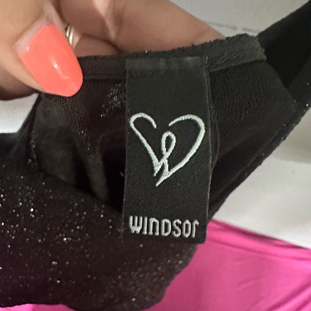 Windsor Top - Picture 2 of 2